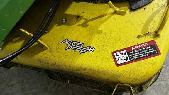 Image of John Deere Z535M equipment image 2