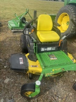 2016 John Deere Z535M Equipment Image0