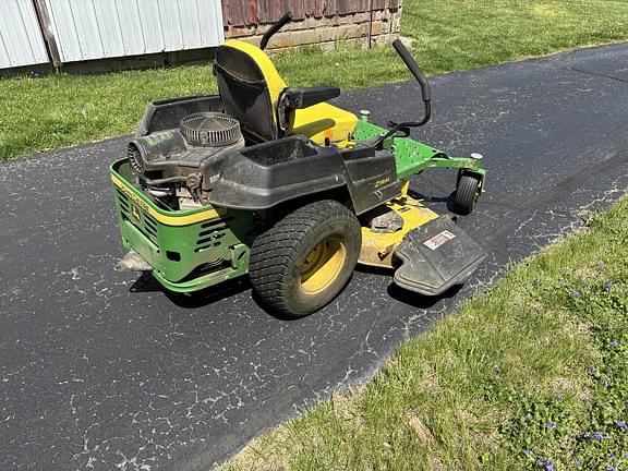 Image of John Deere Z535M equipment image 2