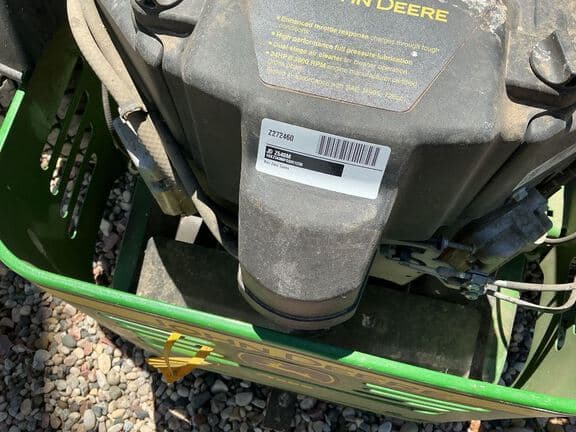 Image of John Deere Z540M equipment image 4
