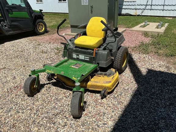 Image of John Deere Z540M equipment image 3