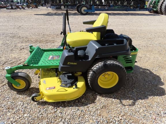 Image of John Deere Z540M equipment image 3