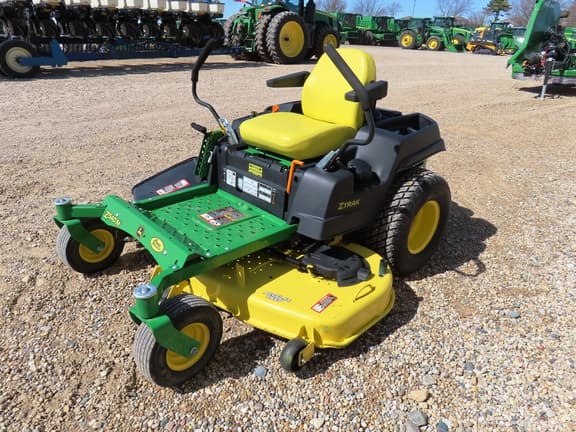 Image of John Deere Z540M equipment image 2
