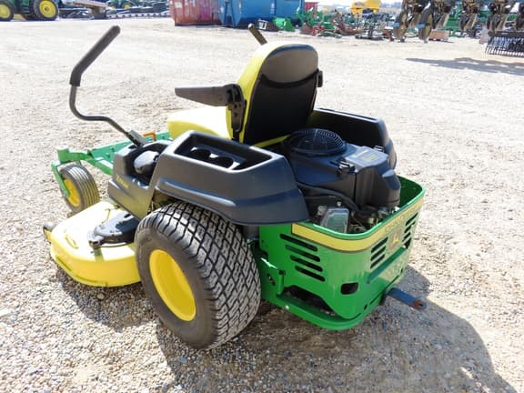 Image of John Deere Z540M equipment image 4
