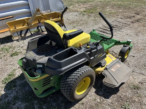 Image of John Deere Z540M equipment image 3