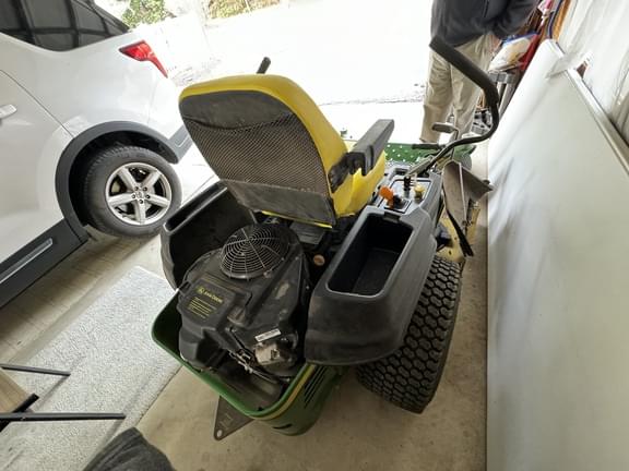 Image of John Deere Z540M equipment image 2