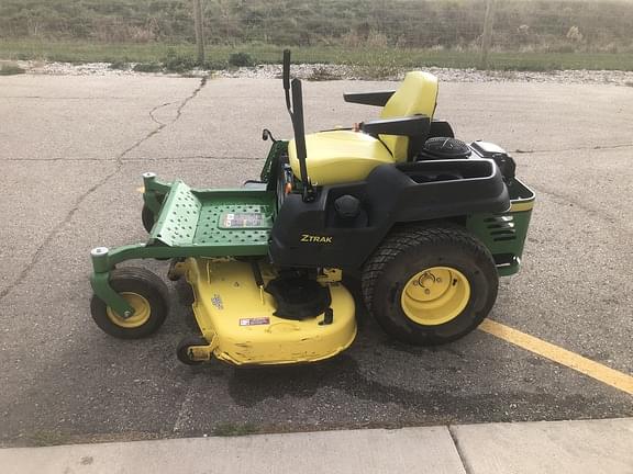 Image of John Deere Z540M equipment image 2