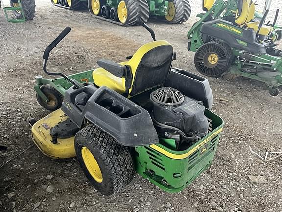 Image of John Deere Z540M equipment image 4