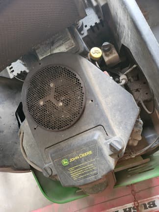 Image of John Deere Z540M equipment image 2