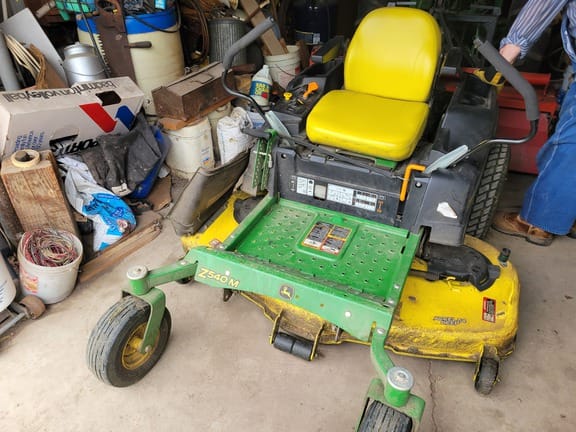 2016 John Deere Z540M Equipment Image0