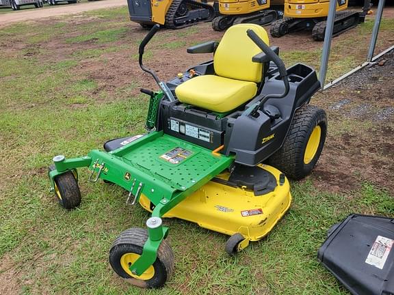 Image of John Deere Z540M equipment image 3