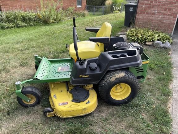Image of John Deere Z540M equipment image 1
