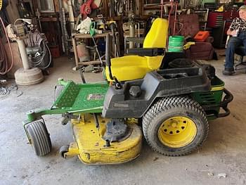 2016 John Deere Z540R Equipment Image0