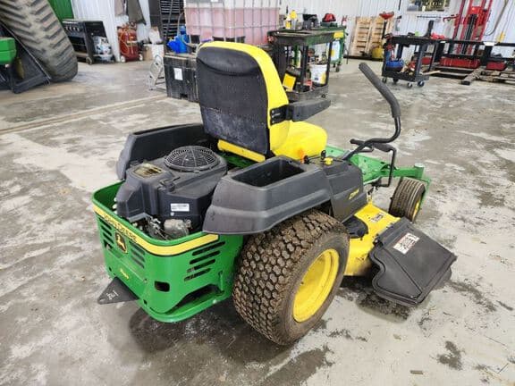 Image of John Deere Z540R equipment image 4