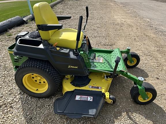 Image of John Deere Z540R equipment image 2