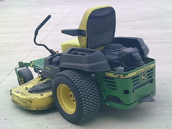 Image of John Deere Z540R equipment image 4