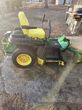 Image of John Deere Z540R equipment image 1