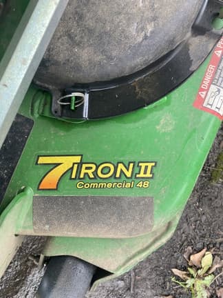 Image of John Deere Z915B equipment image 1