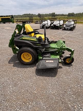 Image of John Deere Z915B equipment image 1