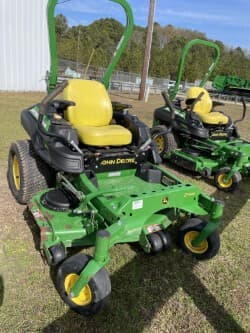 Image of John Deere Z915B equipment image 1