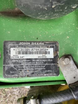 Image of John Deere Z915B equipment image 4