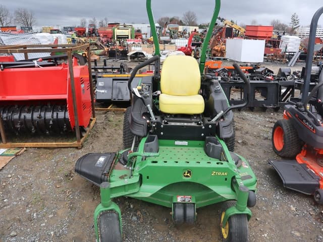 Image of John Deere Z915E equipment image 2