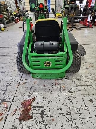 Image of John Deere Z915E equipment image 3