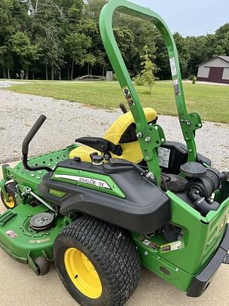 Image of John Deere Z920M equipment image 4