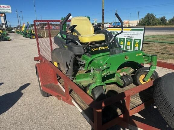 Image of John Deere Z920M equipment image 4