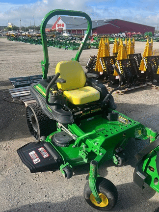 Main image John Deere Z920M