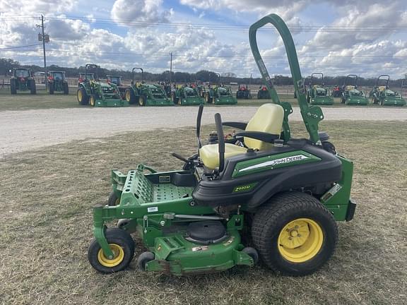 Image of John Deere Z920M equipment image 1