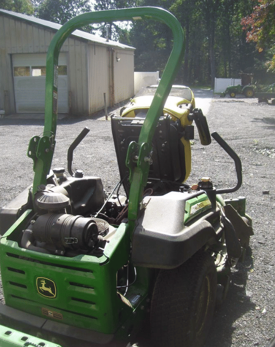 Image of John Deere Z920M equipment image 2