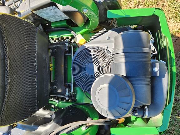 Image of John Deere Z930M equipment image 4