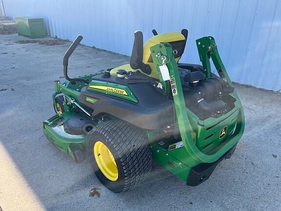 Image of John Deere Z930M equipment image 2