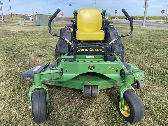 Image of John Deere Z930M equipment image 1