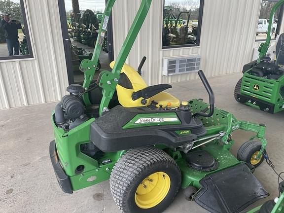 Image of John Deere Z930M equipment image 3