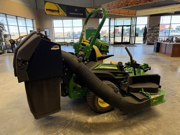 Image of John Deere Z930M equipment image 3