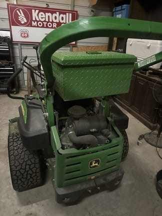 2016 John Deere Z930M Equipment Image0