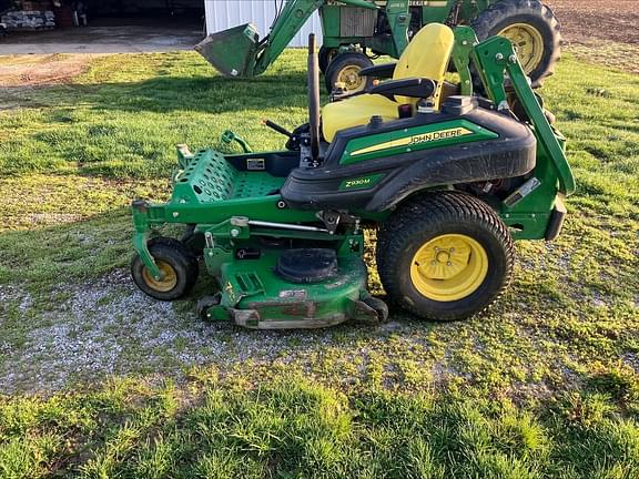 Image of John Deere Z930M equipment image 1