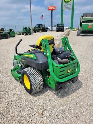 Image of John Deere Z930M equipment image 3