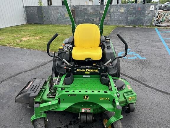 Image of John Deere Z930M equipment image 1