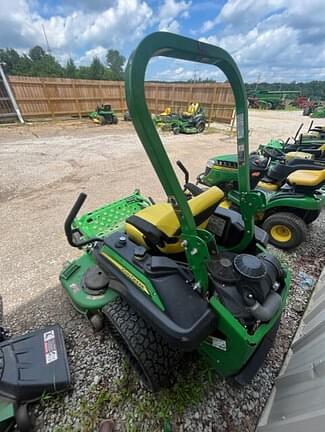 Image of John Deere Z930M equipment image 4
