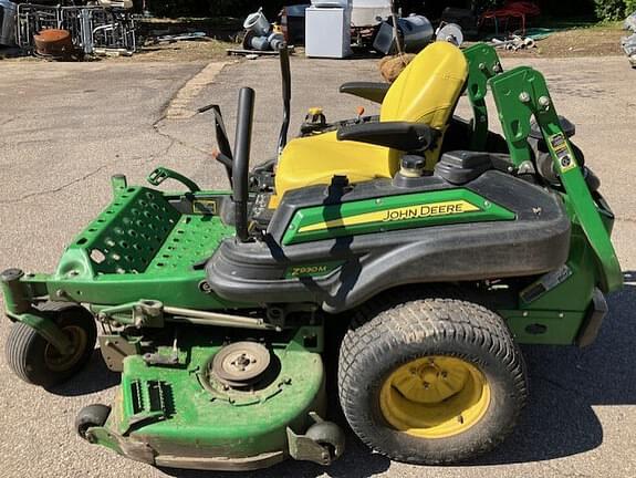 Image of John Deere Z930M equipment image 4