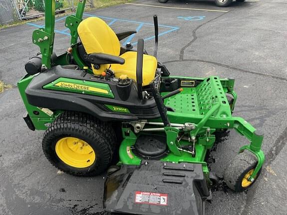 Image of John Deere Z930M equipment image 2