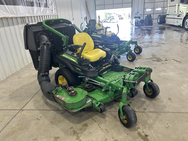 Image of John Deere Z930M equipment image 2