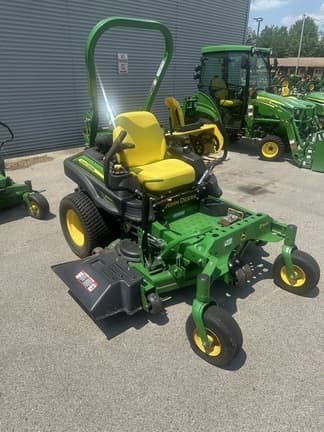 Image of John Deere Z930M equipment image 1