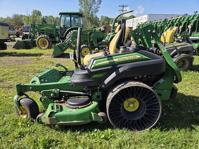 Image of John Deere Z930M equipment image 3