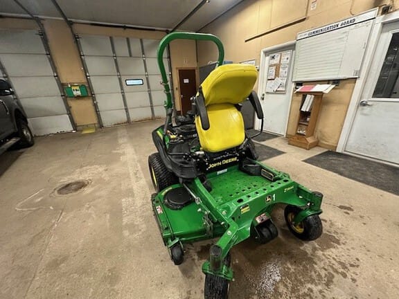 2016 John Deere Z930R Equipment Image0
