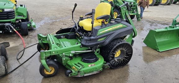 Image of John Deere Z930R Image 1