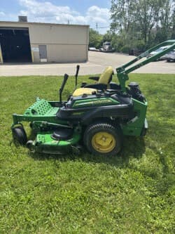 Image of John Deere Z930R equipment image 3